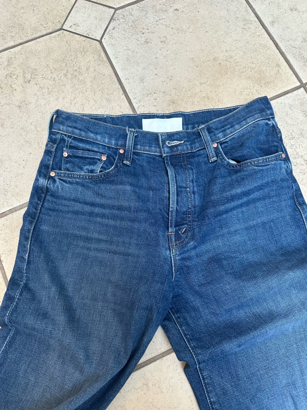 Mother The Tomcat Roller Skimp Jeans - Picture 5 of 8